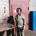 Виктор Станиславович Пирута работает в хозяйстве газоэлектросварщиком давно