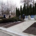 Акция по наведению порядка на памятниках землякам погибшим в годы Великой Отечественной войны.