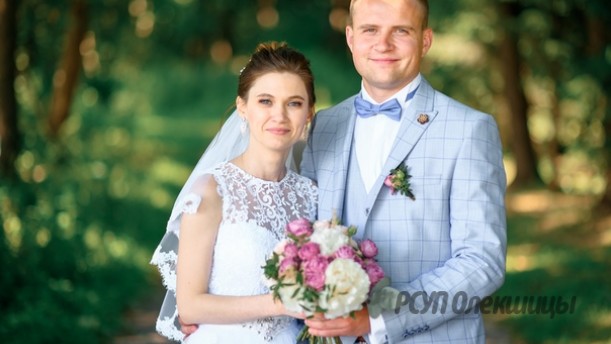 Поздравляем с Днем Свадьбы Александра и Анну Рудковских!