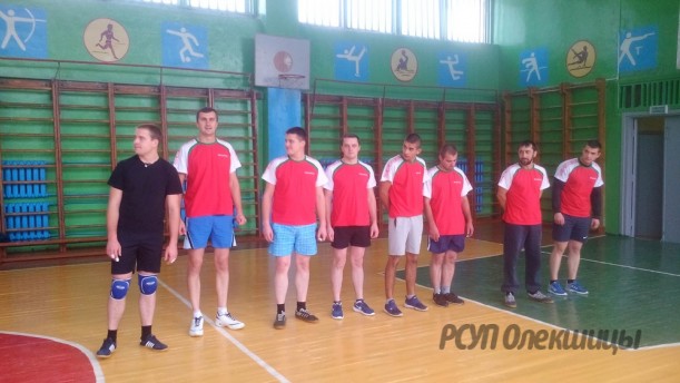 Cтартовал районный чемпионат по волейболу среди трудовых коллективов Берестовицкого района