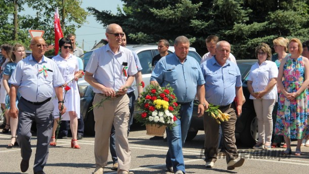 Эстафета «80 лет скорби и памяти» побывала в Олекшицах